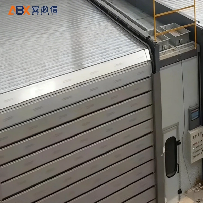 可克达拉感应高速门